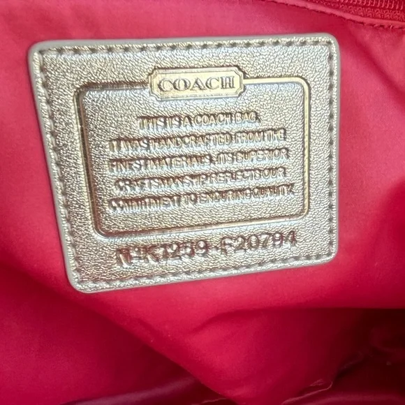 Coach Poppy Daisy Signature Applique Glam Tote -REHAB PIECE - Picture 10 of 11